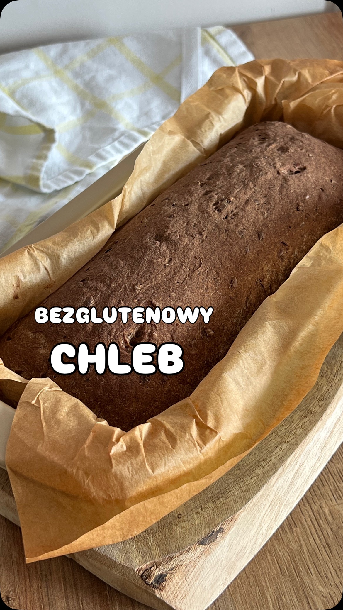 Bezglutenowy chleb gryczany z siemieniem lnianym